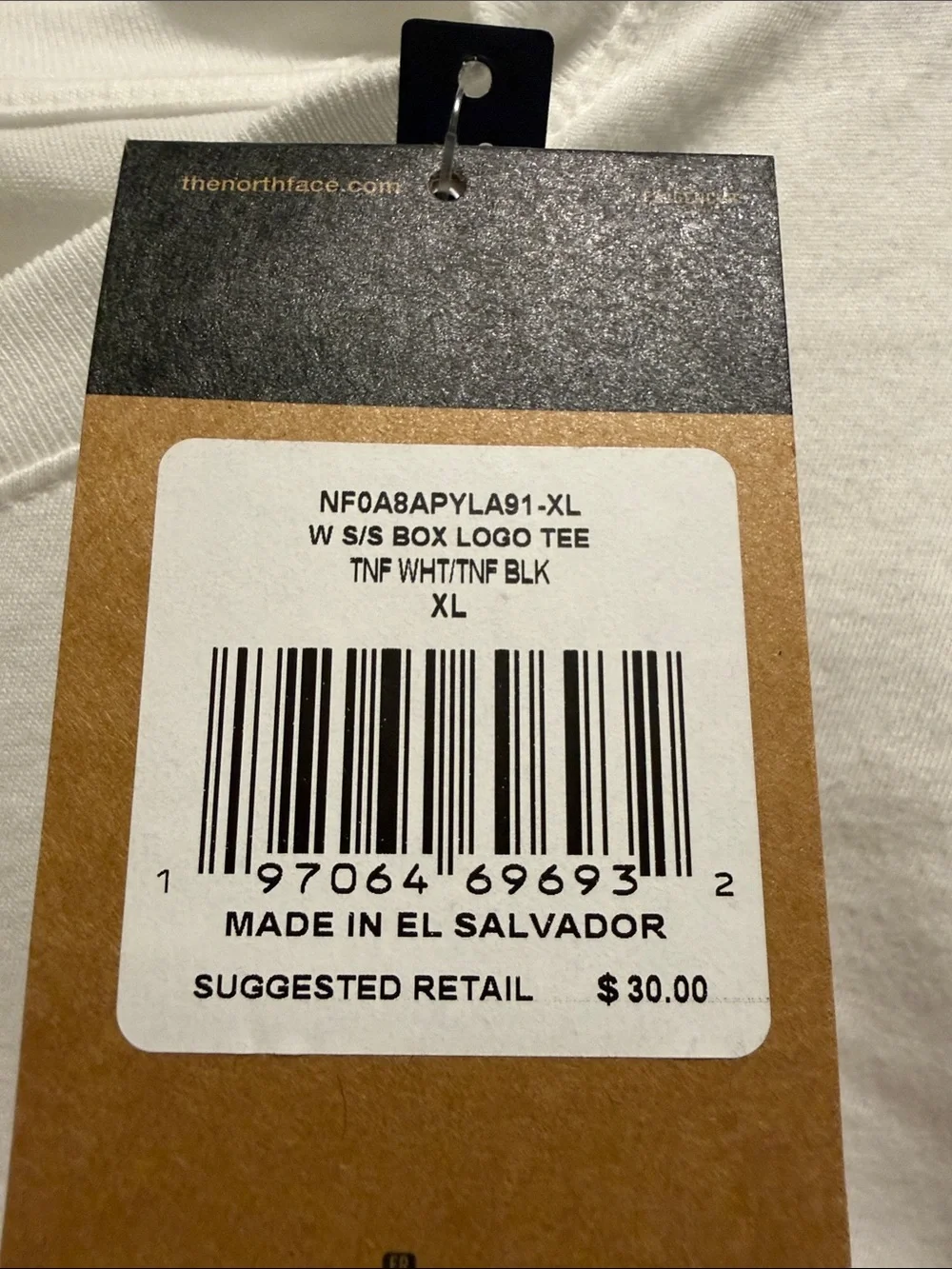 The North Face Women’s Short Sleeve Crew T-Shirt - White - Picture 3 of 3